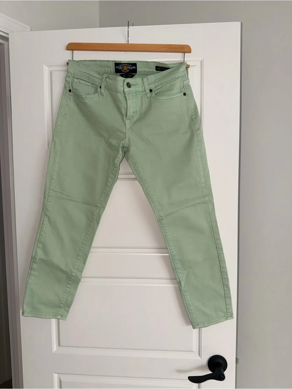 Lucky Brand Women’s Light Sage Slim Straight Jeans